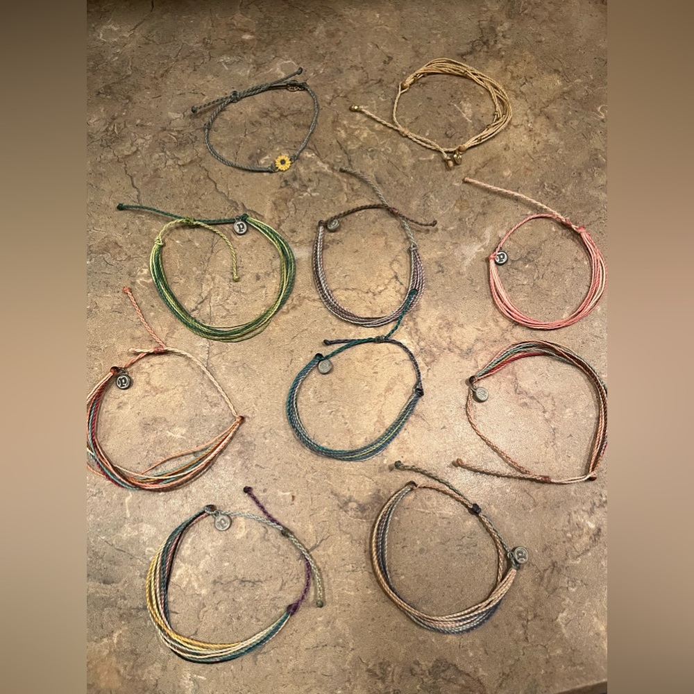 PURA VIDA - COLORFUL STRING BRACELETS - BUNDLE OF 10